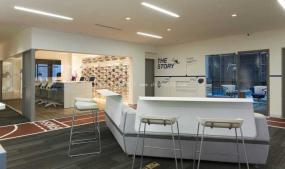 最新体育运动公司办公室室内装饰效果图片