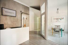 最新贸易公司办公室装饰效果图