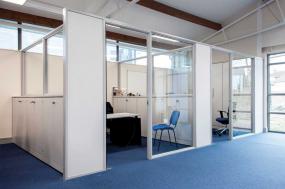 通信公司办公室装饰设计效果图