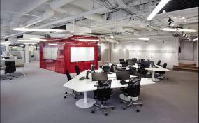 高端电子科技公司办公室装修效果图