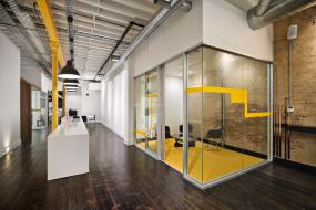 最新电子科技公司办公室室内装饰设计效果图片