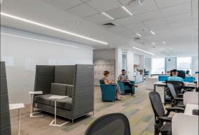 房地产公司办公室设计装修图片