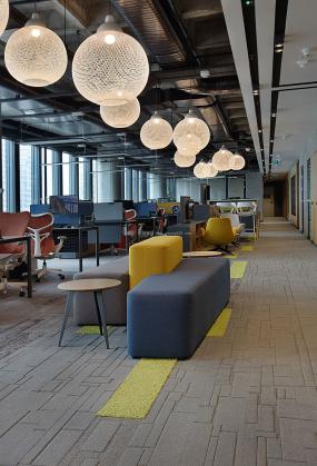 广告公司办公室最新室内装修设计图片赏析