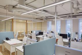 服装公司办公室最新室内装修实景图