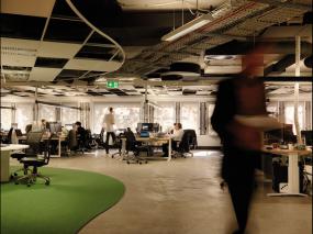 高档开放式办公室装修效果图大全