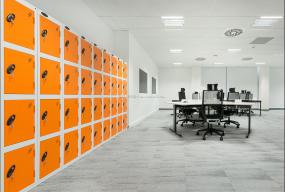 员工办公区室内装修图片