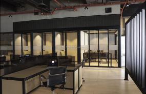 简单办公室室内装饰设计效果图片大全