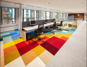 高档办公室最新室内装修设计效果图片