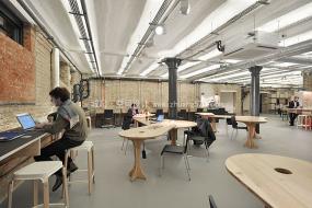 高端办公室办装修图片