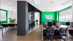 高端办公室最新室内装饰设计效果图片