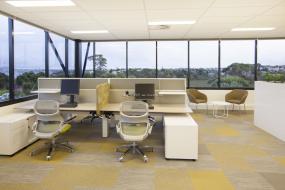 创意办公室装修室内装饰设计效果图