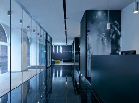 现代办公室前台装潢设计图