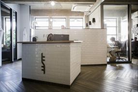 外国公司前台设计装饰效果图