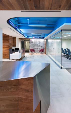 软件公司前台装潢图片