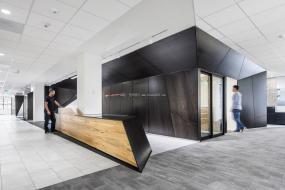 软件公司前台设计装饰图片