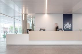 最新玩具公司前台装饰效果图