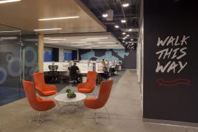 科技公司吊顶室装修效果图大全