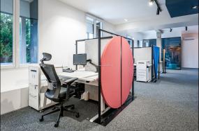 科技公司吊顶装修实景图片