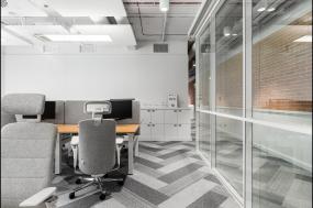 科技公司吊顶设计装饰图