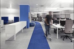 最新科技公司吊顶设计装修图片