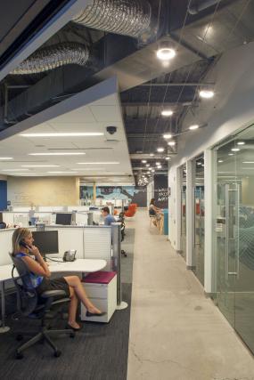 科技公司吊顶图片装修