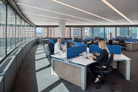 金融公司吊顶装修实景图片