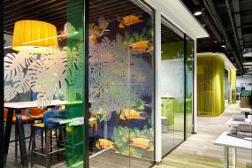 互联网公司吊顶设计装潢图片