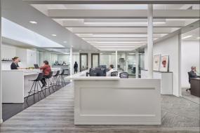 科技公司吊顶装饰设计效果图片