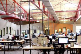 最新互联网公司吊顶设计装修图片