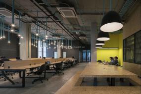 最新IT公司吊顶装修设计效果图