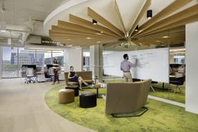 IT公司吊顶装修设计效果图