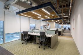 贸易公司吊顶装饰装修效果图