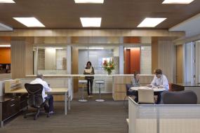 外国公司吊顶设计装修图片