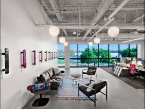 金融公司吊顶金融装饰图片