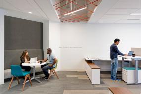 最新传媒文化公司吊顶装修设计图片