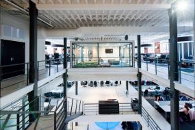 设计公司吊顶装修实物图片