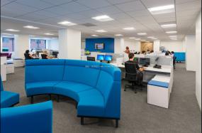 设计公司吊顶装潢图片