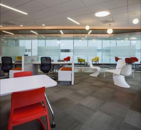 培训教育公司吊顶装饰设计图