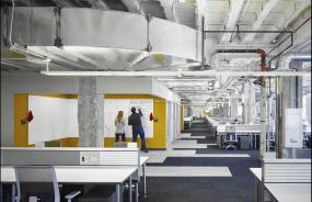 高档培训教育公司吊顶装修效果图