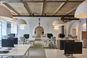 培训教育公司吊顶装修实景图图片