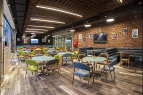 办公室木地板装潢图片