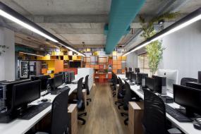 最新培训教育公司吊顶设计图片