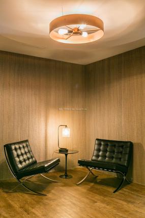 最新科技公司木地板装饰效果图