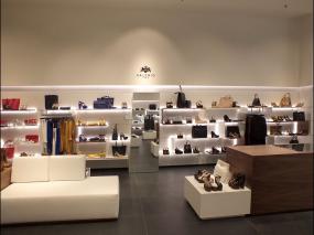 鞋帽店展柜设计装饰效果图片