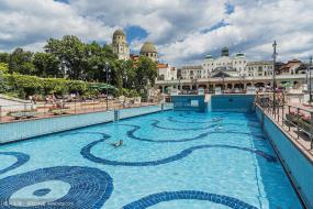 游泳池设计装饰效果图片