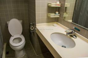 最新酒店卫生间装修设计效果图