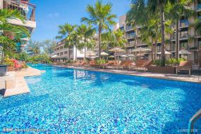 2018游泳池设计装修效果图