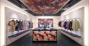 小型女装店设计装饰图