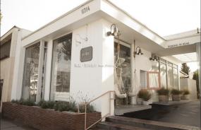 最新外国美甲店效果图