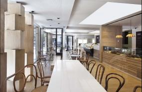 高端巧克力店装修图片